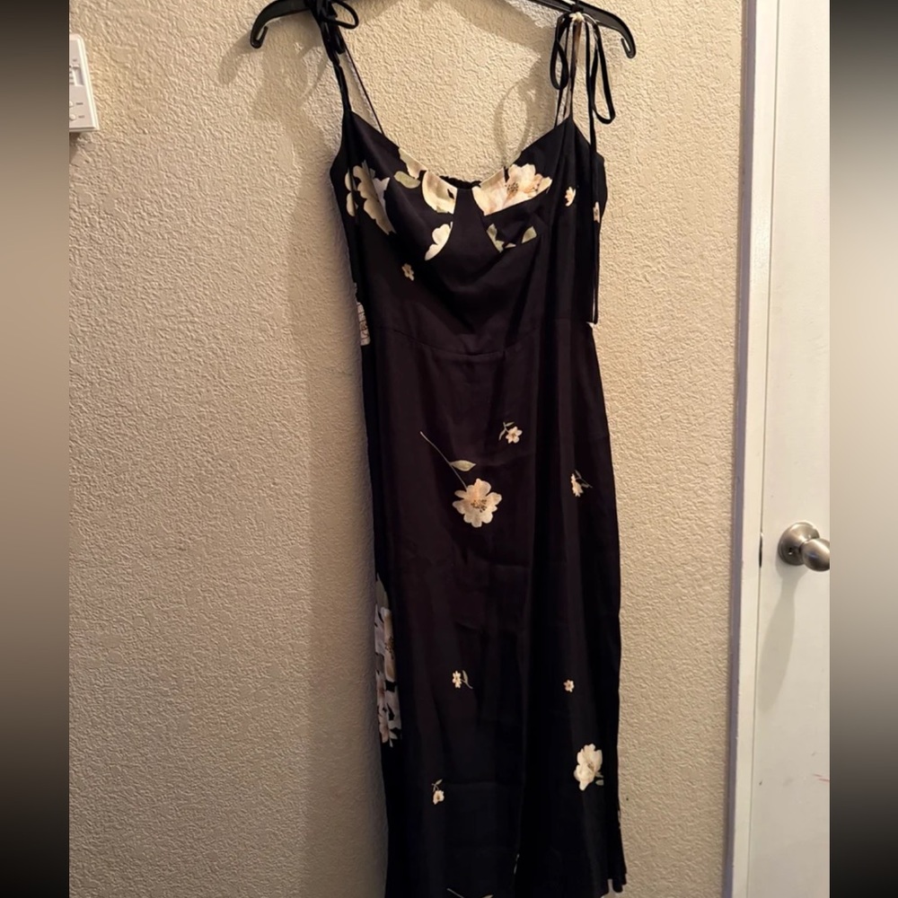 Reformation - Picture 3 of 6